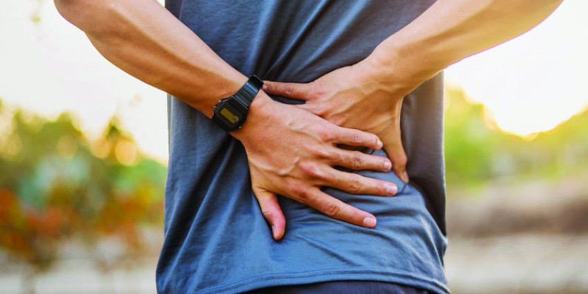 چگونه گرفتگی کمر را با ورزش کردن تسکین بدیم